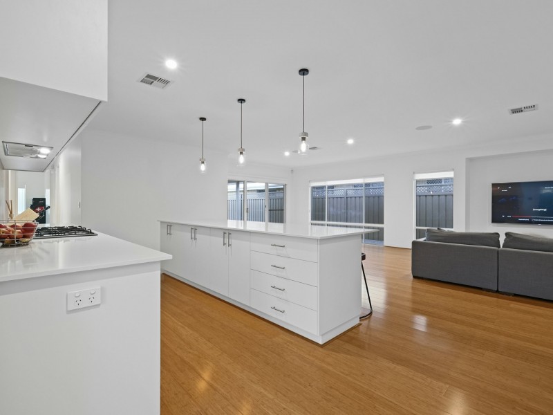 87 Luyer Avenue, East Cannington WA 6107