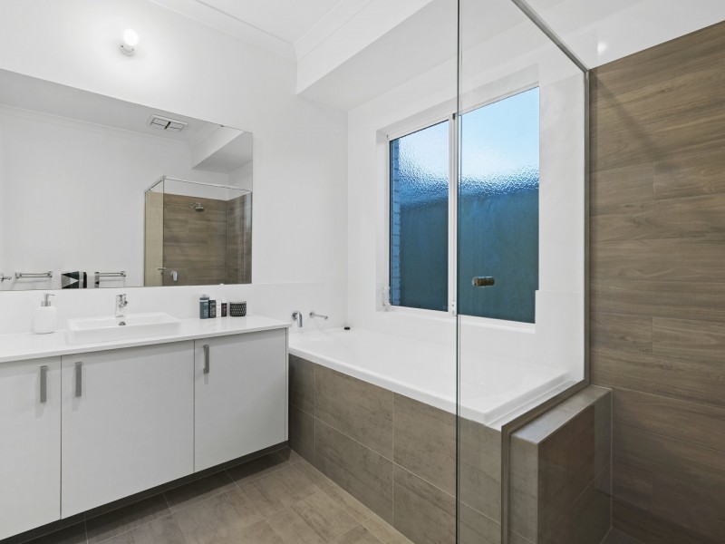 87 Luyer Avenue, East Cannington WA 6107