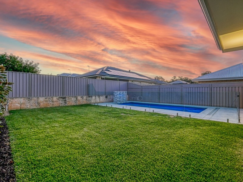 87 Luyer Avenue, East Cannington WA 6107