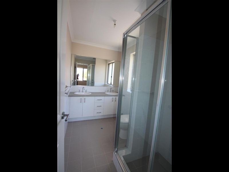 1/7 Gild Street, Cloverdale WA 6105