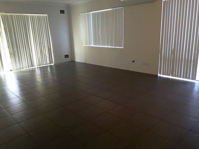 5 Caper Place, Success WA 6164