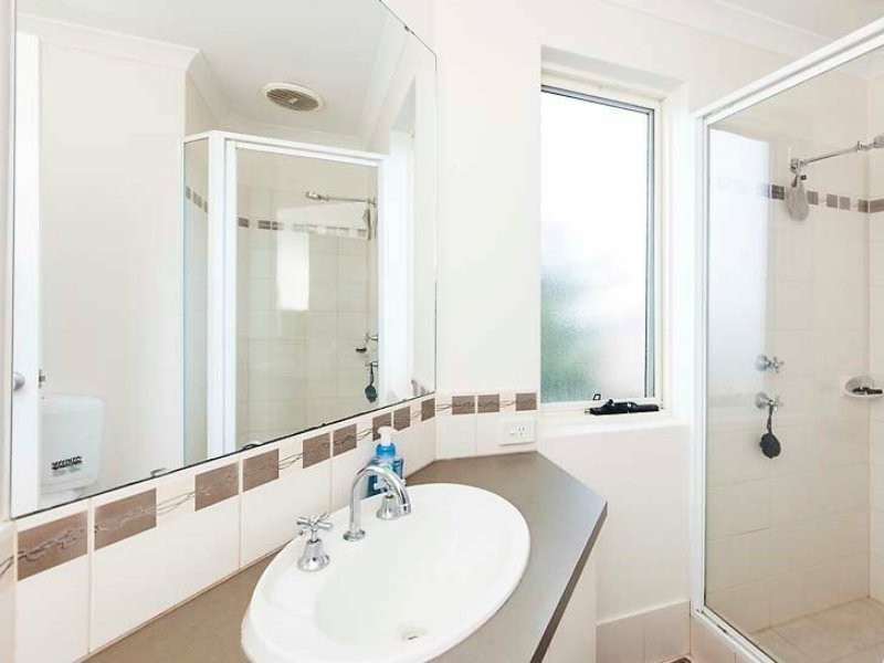 2 Penola Court, Clarkson WA 6030