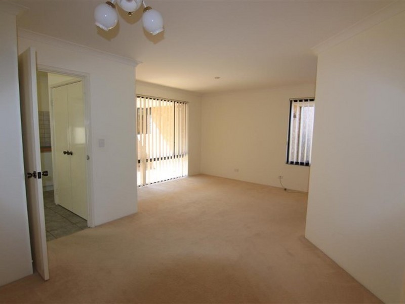 5 Audley Place, Canning Vale WA 6155