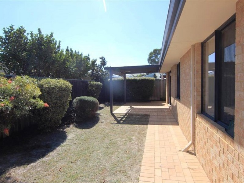 5 Audley Place, Canning Vale WA 6155