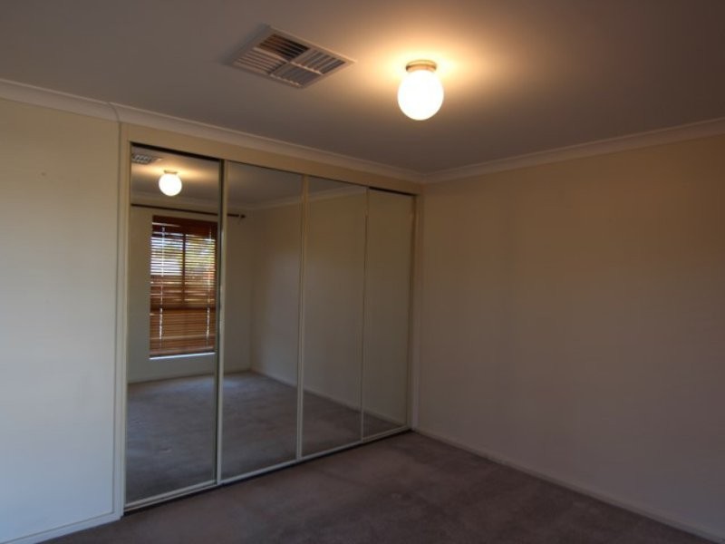 28 Kalangedy Drive, Riverton WA 6148