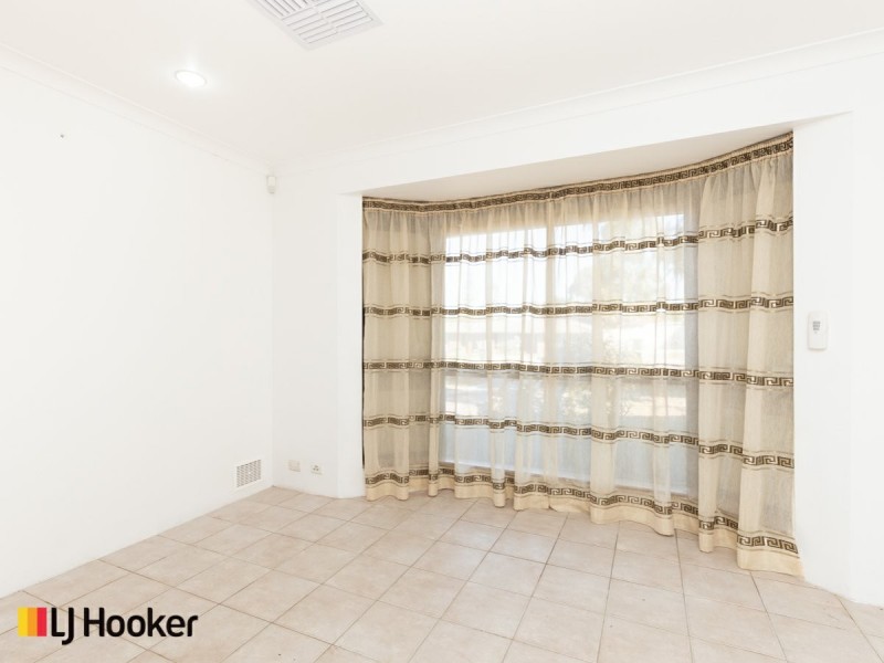 16 Tarndale Way, South Lake WA 6164