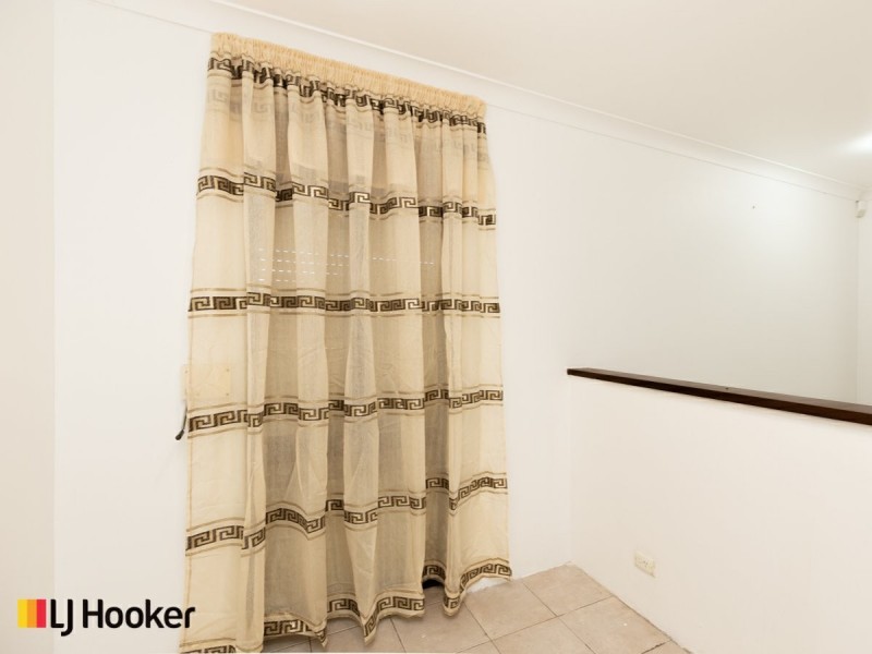 16 Tarndale Way, South Lake WA 6164