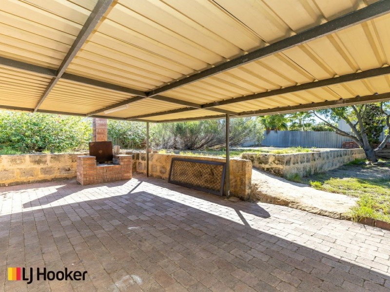16 Tarndale Way, South Lake WA 6164