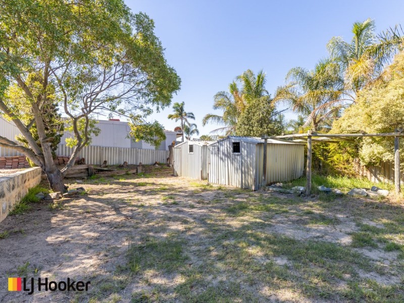 16 Tarndale Way, South Lake WA 6164