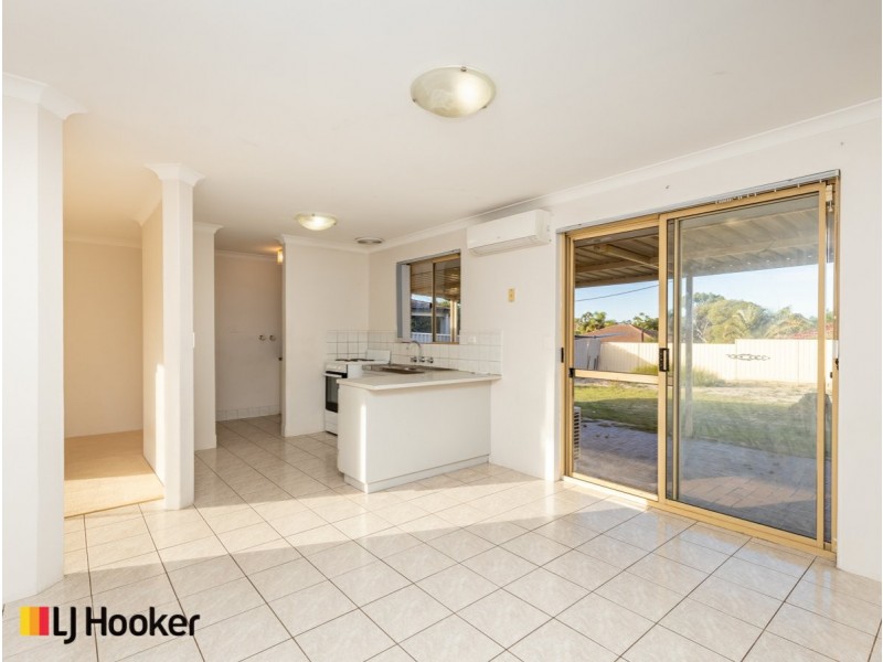 93 Bolderwood Drive, South Lake WA 6164