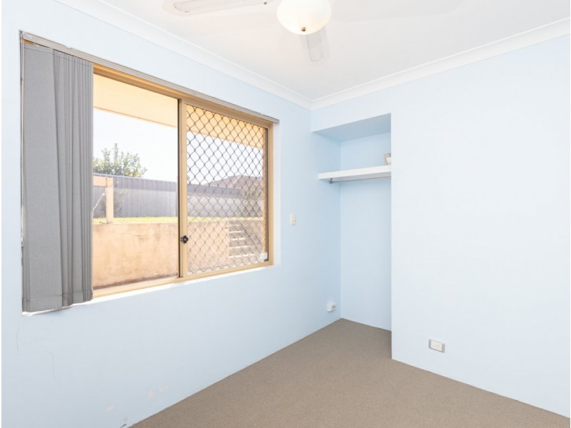 4 Prockter Gardens, Leda WA 6170