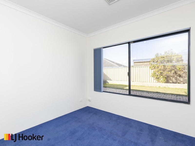 22 Caroline Crescent, Bertram WA 6167