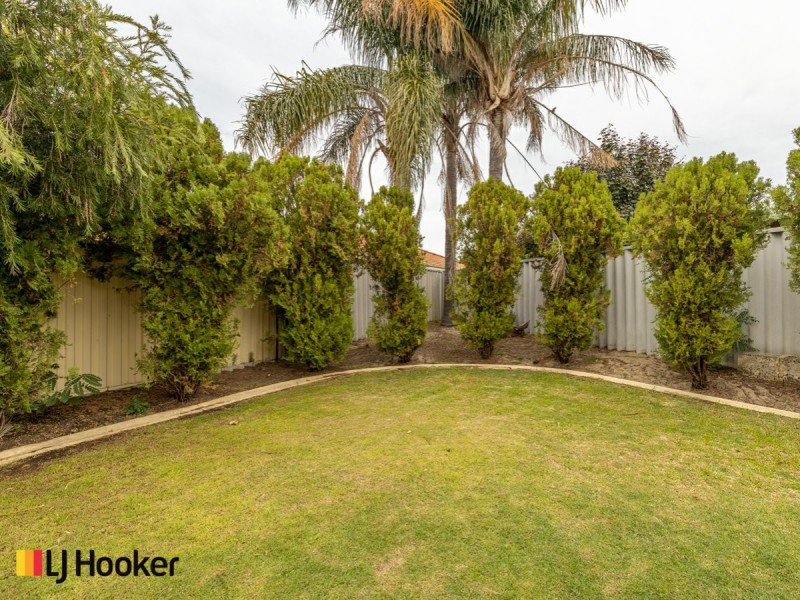 4 Itea Place, South Lake WA 6164