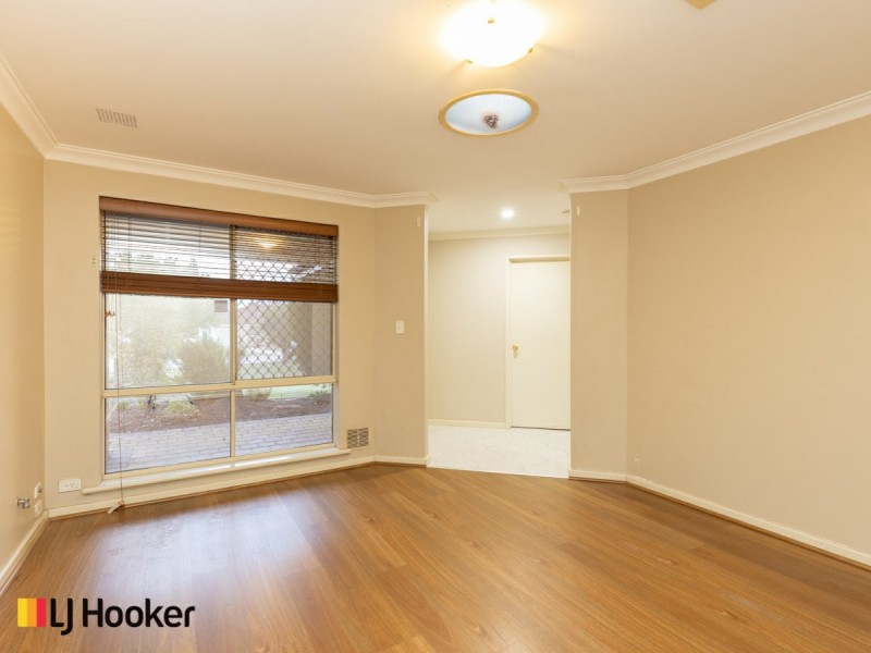 4 Itea Place, South Lake WA 6164