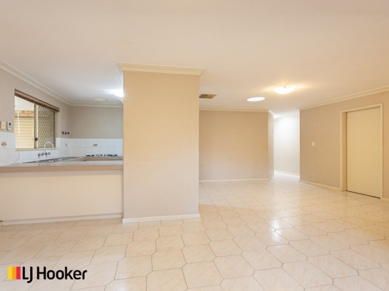 4 Itea Place, South Lake WA 6164