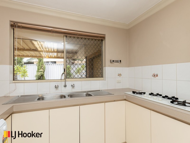 4 Itea Place, South Lake WA 6164