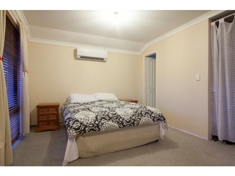 33 Sciano Avenue, Success WA 6164