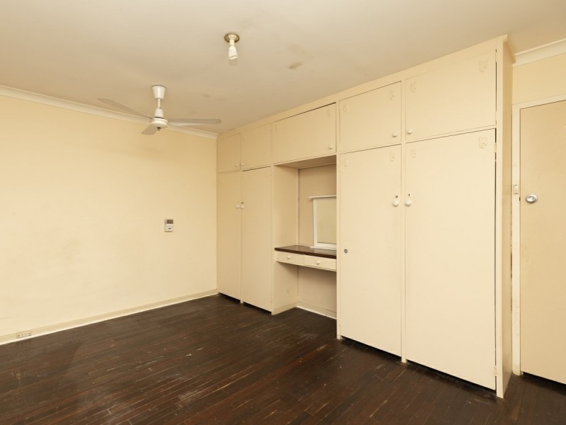 59 Watling Avenue, Lynwood WA 6147