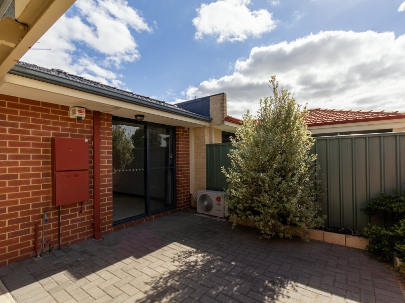 12/184 Bartram Road, Atwell WA 6164