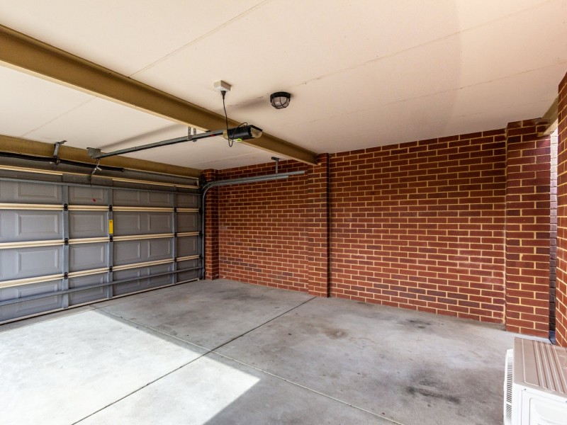 12/184 Bartram Road, Atwell WA 6164