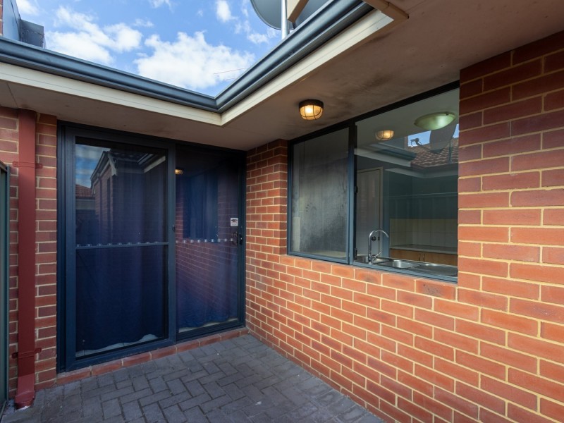 12/184 Bartram Road, Atwell WA 6164