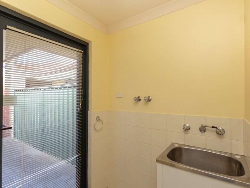 12/184 Bartram Road, Atwell WA 6164