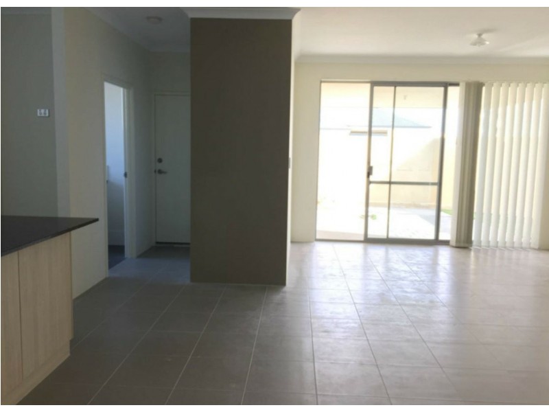 25 Chesham Rise, Alkimos WA 6038