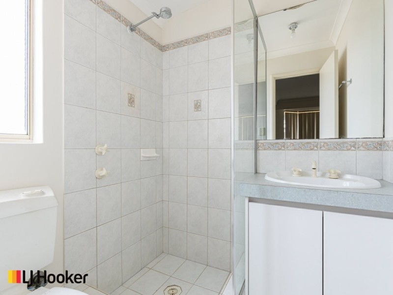 9 Callara Vista, Success WA 6164