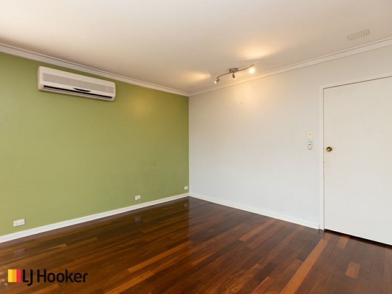 9 Vesta Crescent, Shelley WA 6148