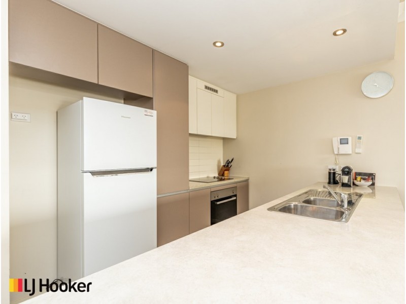 Apartment 64/23 Junction Boulevard, Cockburn Central WA 6164