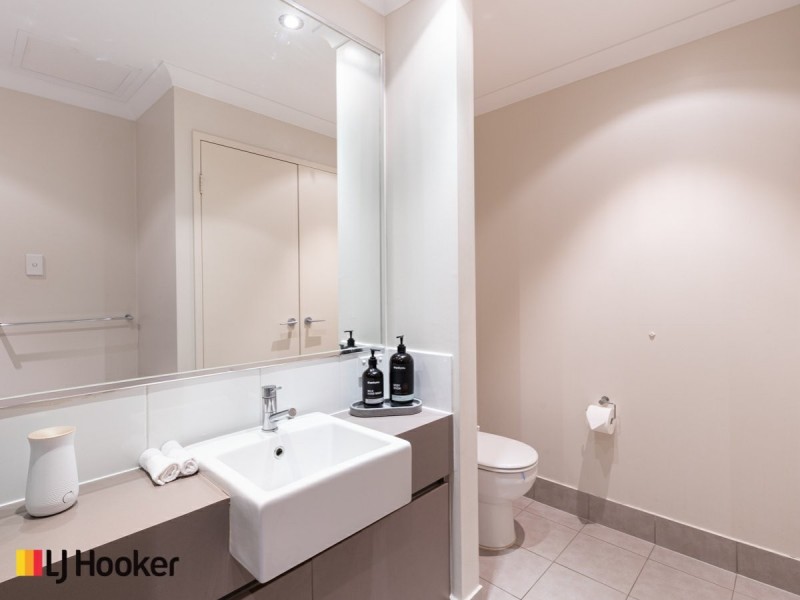 Apartment 64/23 Junction Boulevard, Cockburn Central WA 6164