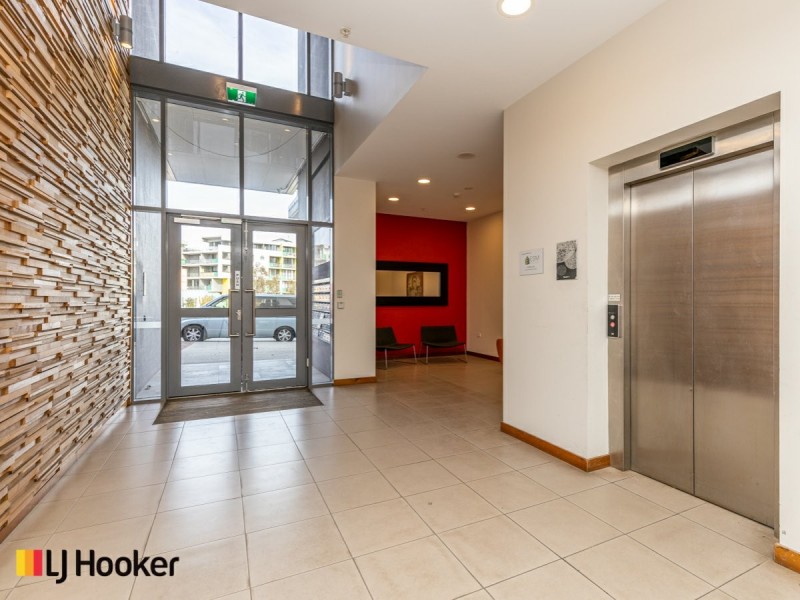 Apartment 64/23 Junction Boulevard, Cockburn Central WA 6164