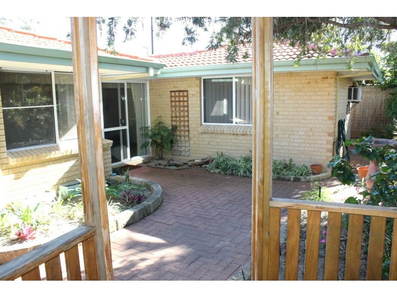 1/435B Riverton Drive, Shelley WA 6148