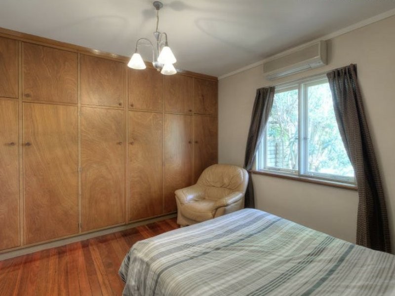 28 Edinburgh Road, Forrestfield WA 6058