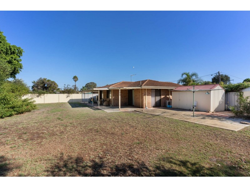 14 Eppalock Grove, South Lake WA 6164