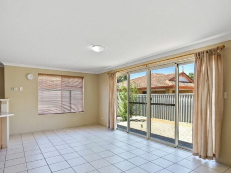 2/254 High Road, Riverton WA 6148