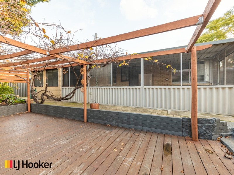 7 Grace Street, Ferndale WA 6148