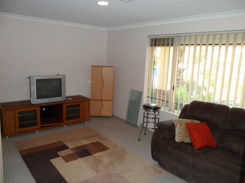 119 Brenchley Drive, Atwell WA 6164