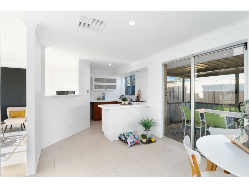 10 Grafham Road, Brookdale WA 6112