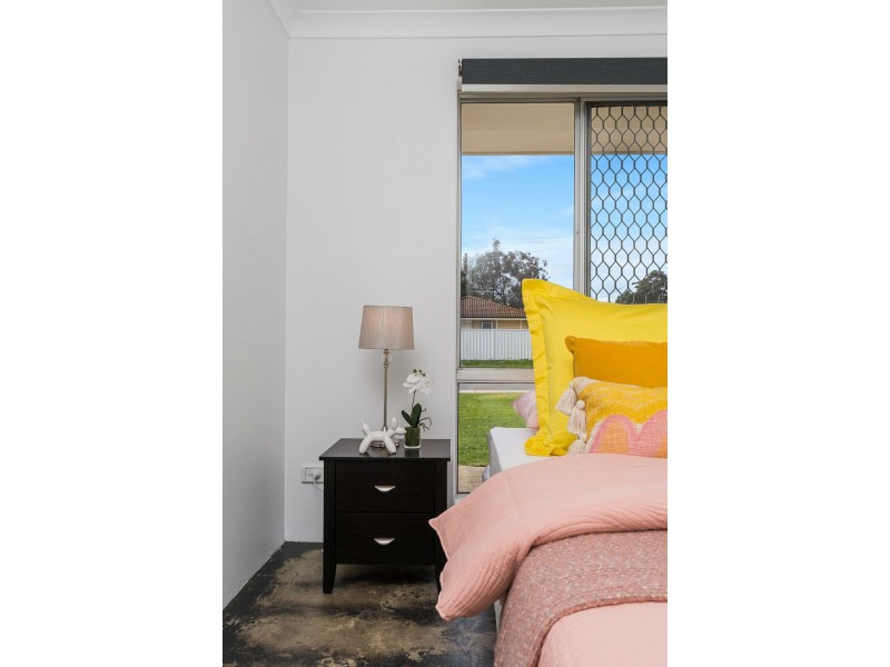 10 Grafham Road, Brookdale WA 6112