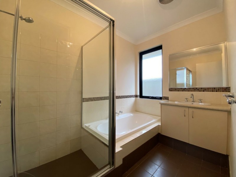 15 London Link, Aubin Grove WA 6164