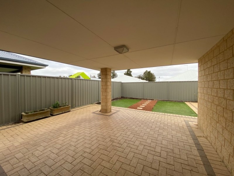 15 London Link, Aubin Grove WA 6164