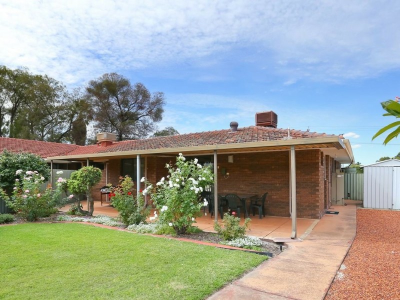 1 Iandra Loop, Willetton WA 6155