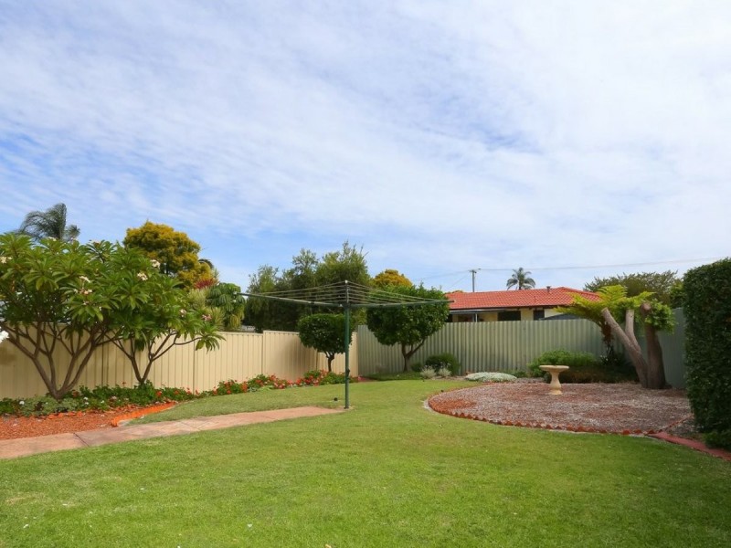 1 Iandra Loop, Willetton WA 6155