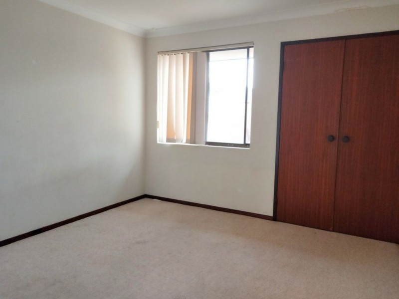 160 Parry Avenue, Bull Creek WA 6149