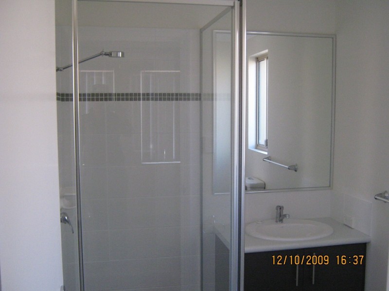 16/54 Sixth Road, Armadale WA 6112