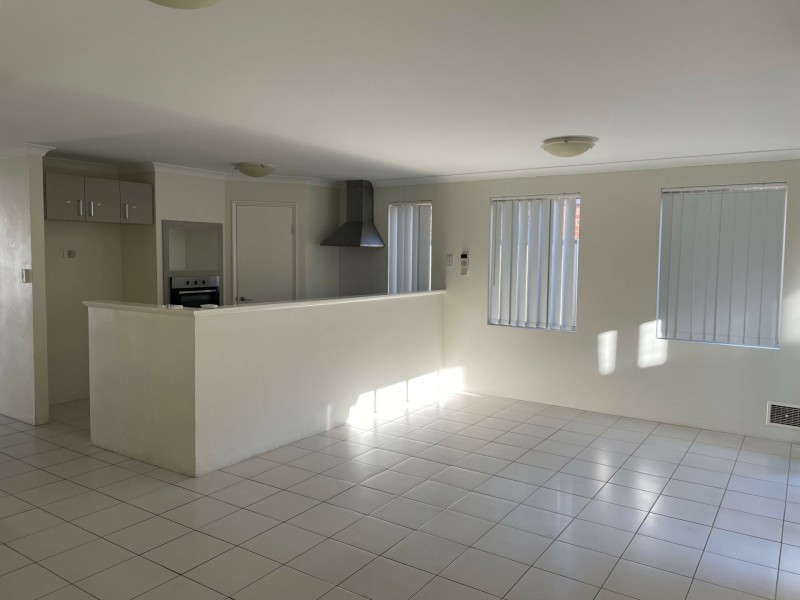 13/54 Sixth Road, Armadale WA 6112