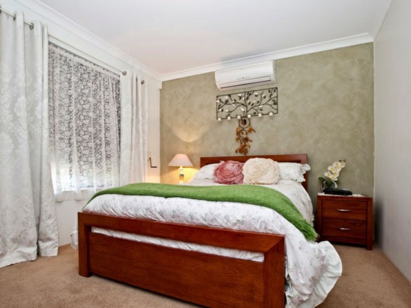 70 Glenbawn Drive, South Lake WA 6164