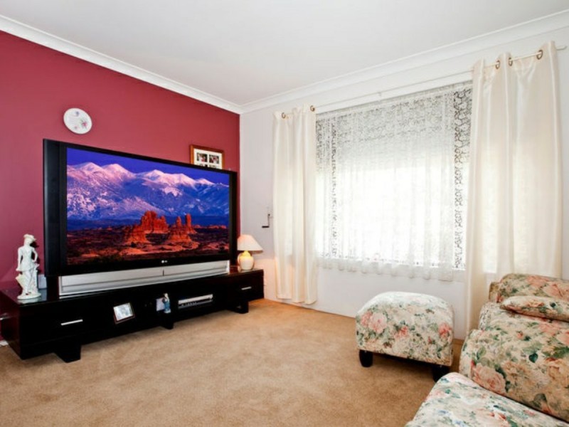 70 Glenbawn Drive, South Lake WA 6164