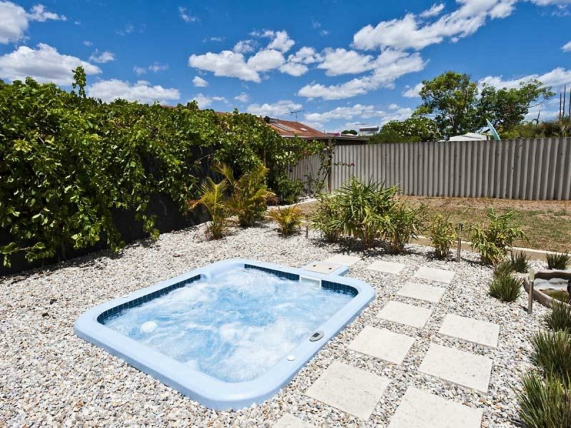 24 Androdema Street, Rockingham WA 6168